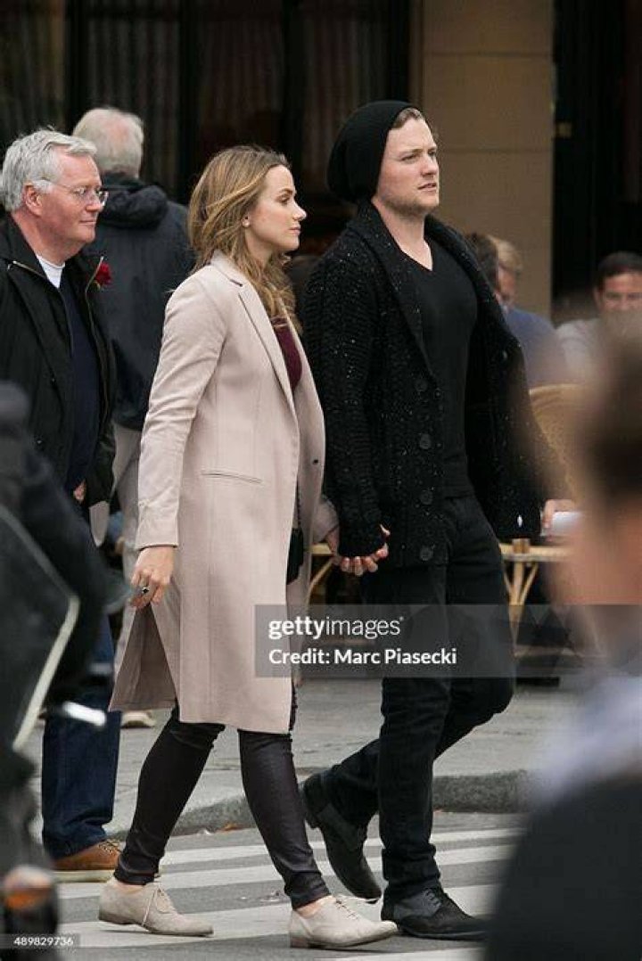 Shantel VanSanten and Jon Fletcher
