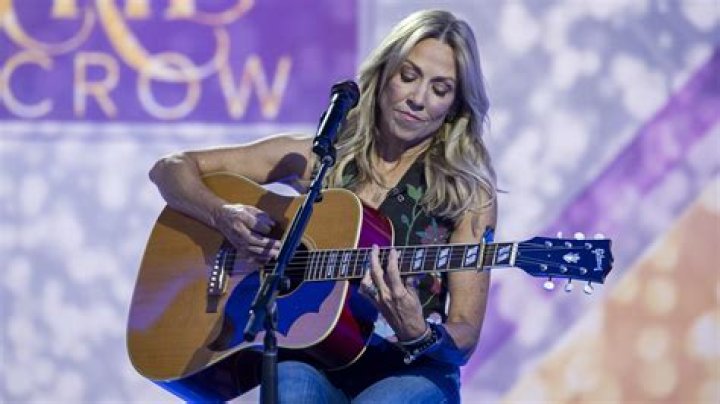 Sheryl Crow at the Stand Up To Cancer's New York Standing Room Only Event in April 2016