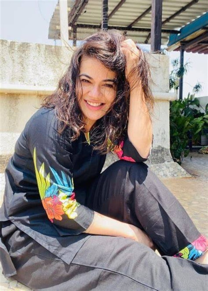 Shweta Gulati posing for the camera while celebrating Diwali in November 2020