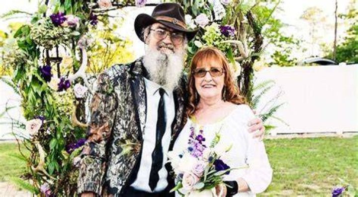 Si Robertson and his wife Christine as seen in an Instagram picture taken in September 2023