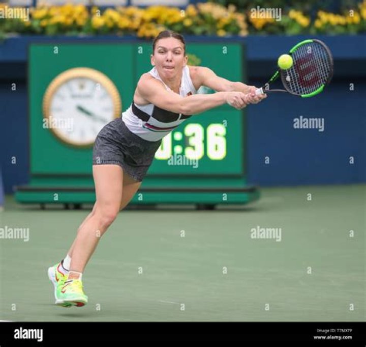 Simona Halep playing a shot