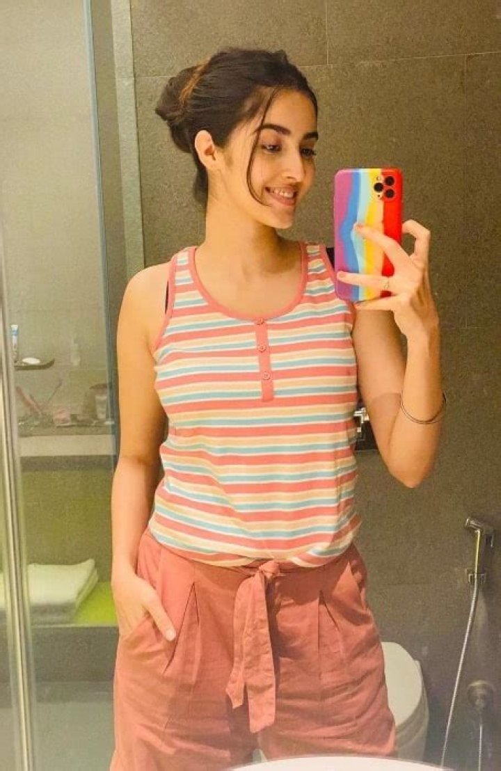 Simrat Kaur sharing her selfie in August 2021