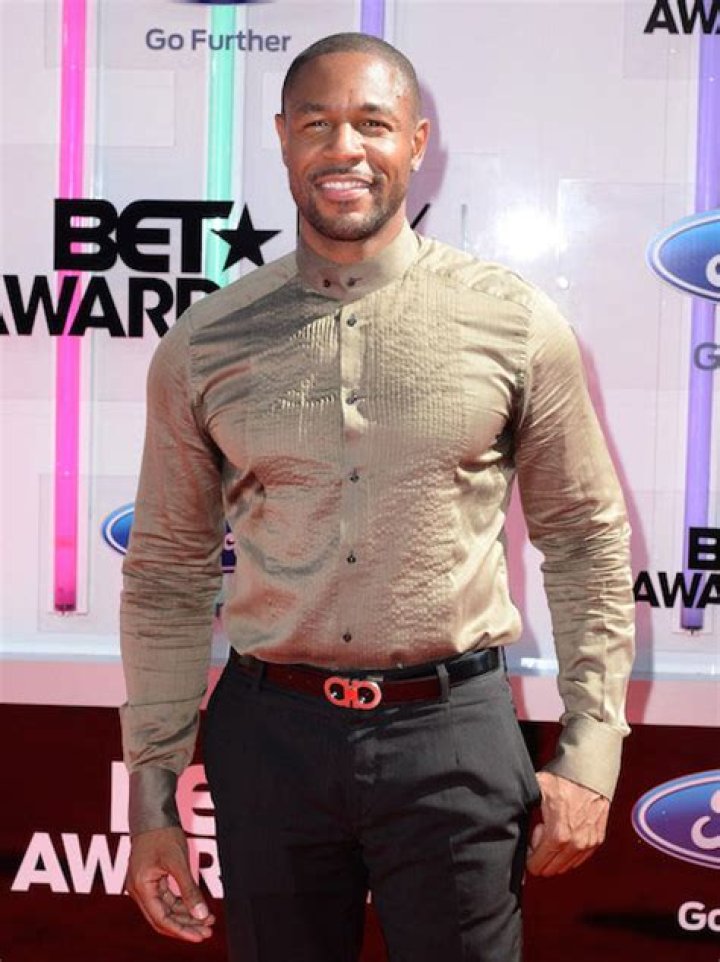 Singer Tank during BET Awards 2014 Arrivals.