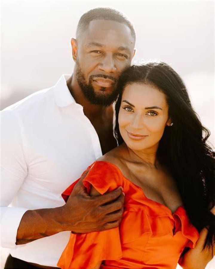 Singer Tank with Zena Foster.