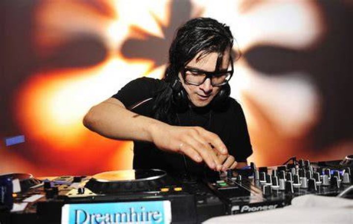 Skrillex DJing at Samsung Galaxy S III launch hosted by Ashley Greene in 2012