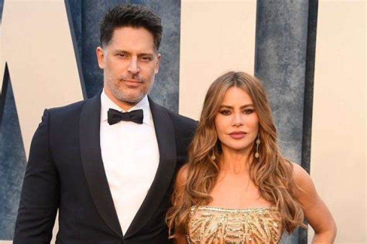 Sofia Vergara and Joe Manganiello at SAG Awards 2015