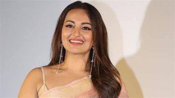 Sonakshi Sinha at the trailer launch of 'Mission Mangal' film in 2019