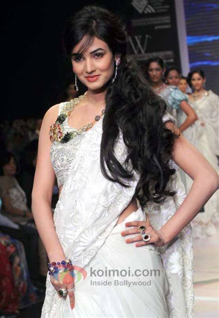 Sonal Chauhan at IIJW in August 2012