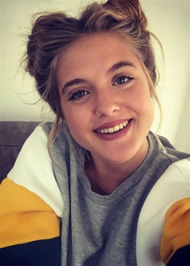 Sophia M&uuml;nster in a selfie in September 2017
