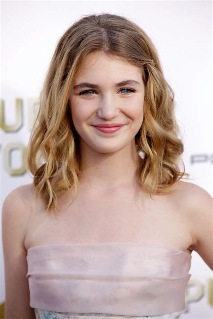 Sophie Nelisse at the 19th Annual Critics Choice Movie Awards in January 2014