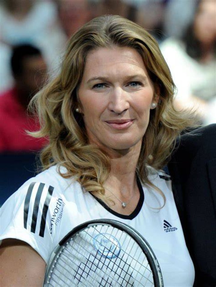Steffi Graf in bikini on the Miami Beach in July 2009