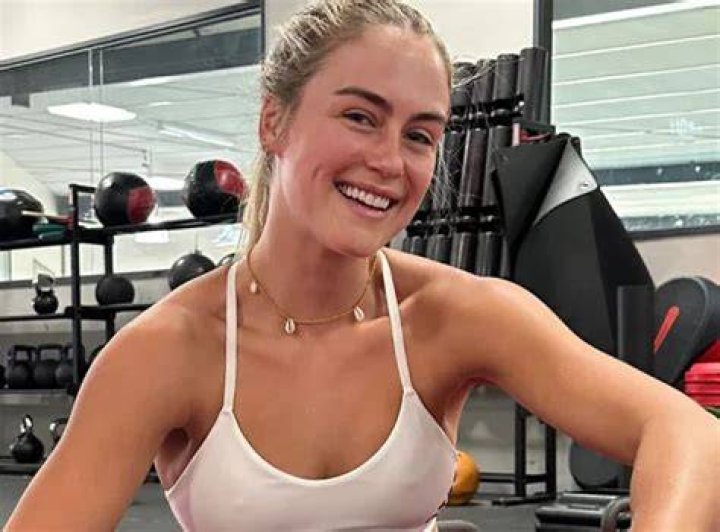 Steph Claire Smith wearing Sweaty Betty leggings in September 2018