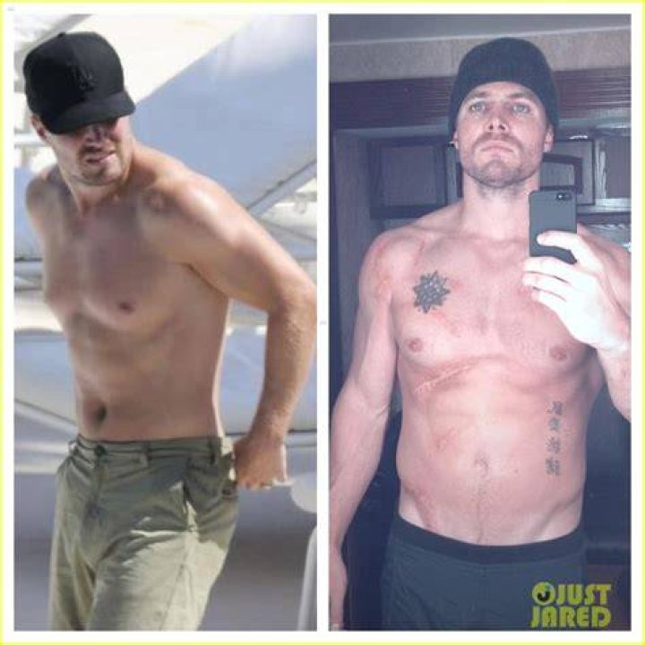 Stephen Amell shirtless body