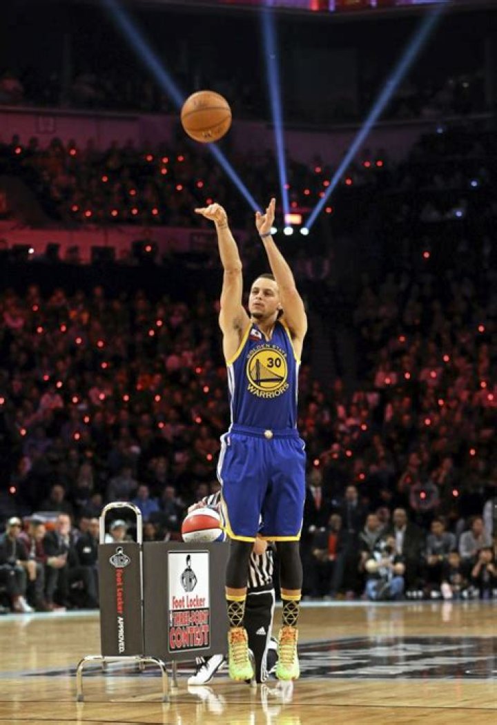 Stephen Curry during Three Point Contest