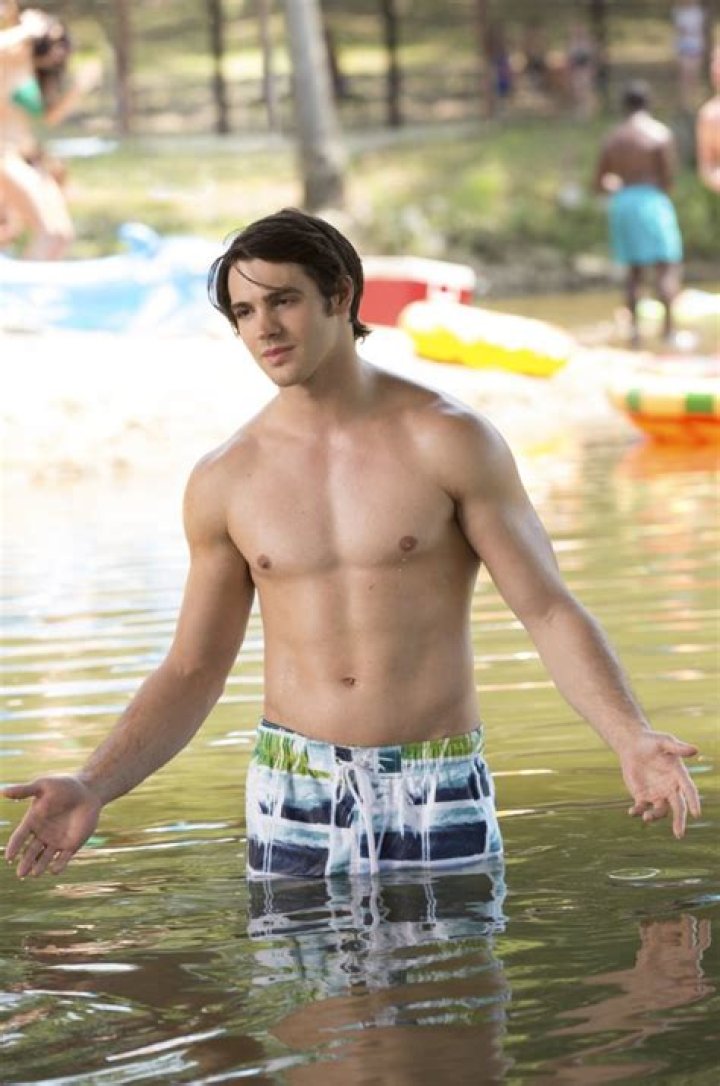 Steven R. McQueen shirtless 2014