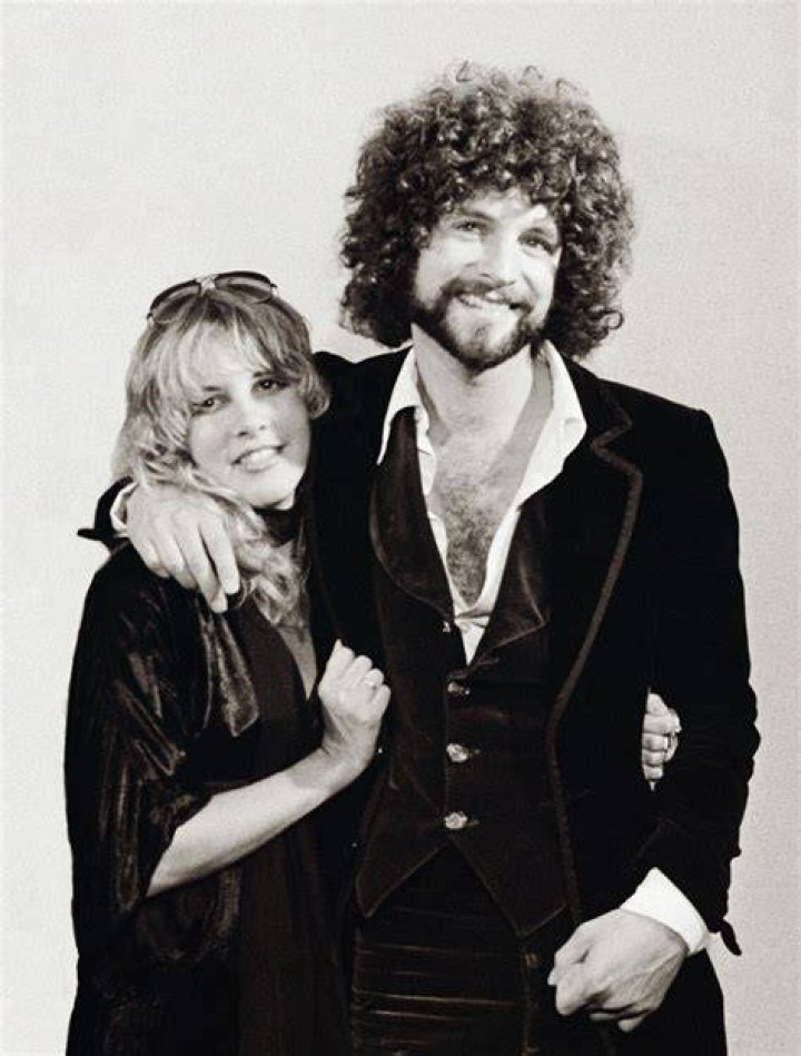 Stevie Nicks and Lindsey Buckingham performing at Oberhausen in Germany in 2003