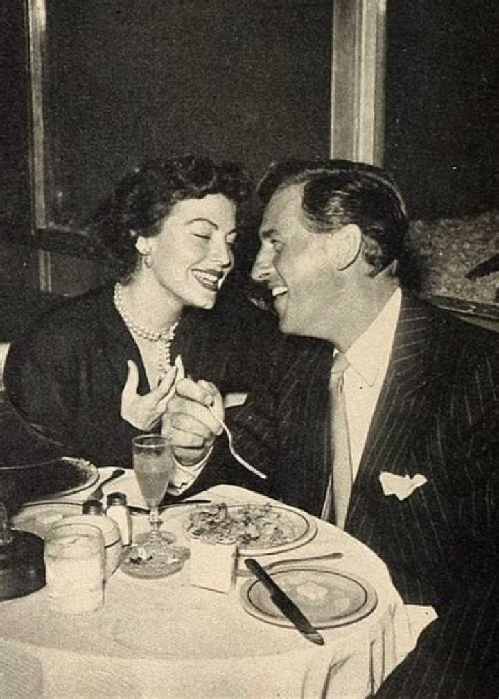 Stewart Granger as photographed while dining with actress Ava Gardner in 1950