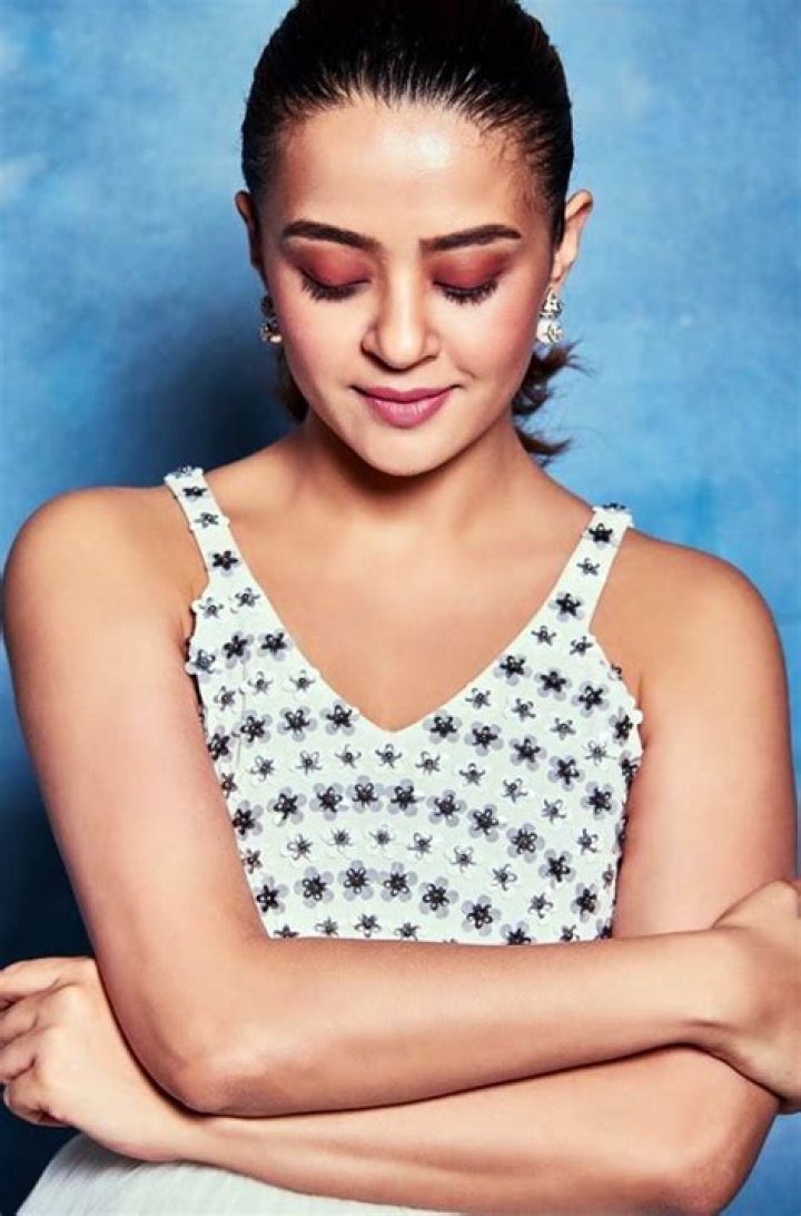 Surveen Chawla as seen in October 2012