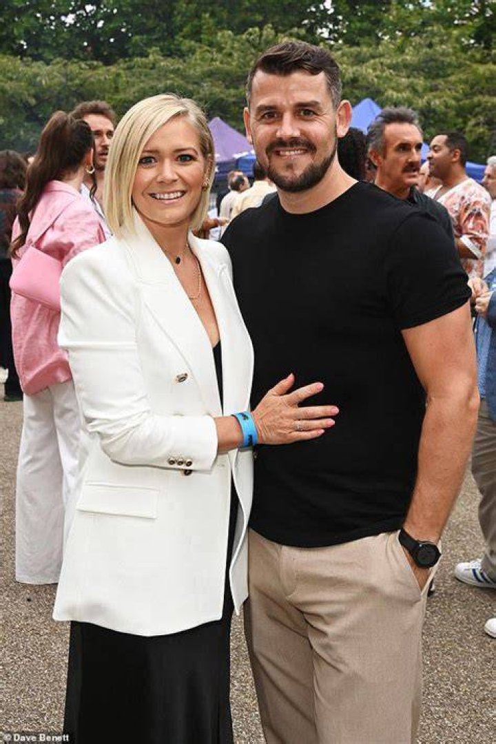Suzanne Shaw with fiance Sam Greenfield and her son at the premiere of "Tomorrowland: A World Beyond" in London on May 17, 2015