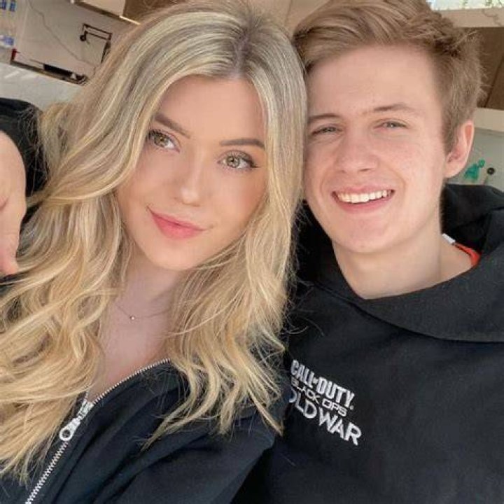 Symfuhny and BrookeAB as seen in July 2019