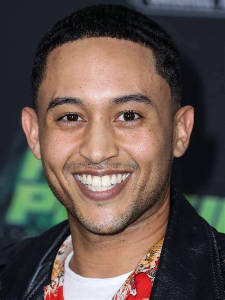 Tahj Mowry at the GBK Music Gift Lounge in honor of the 2015 Grammy Nominees