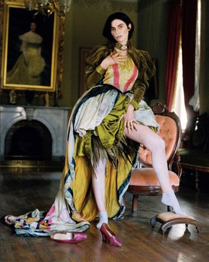 Tali Lennox in an Instagram post as seen in July 2018