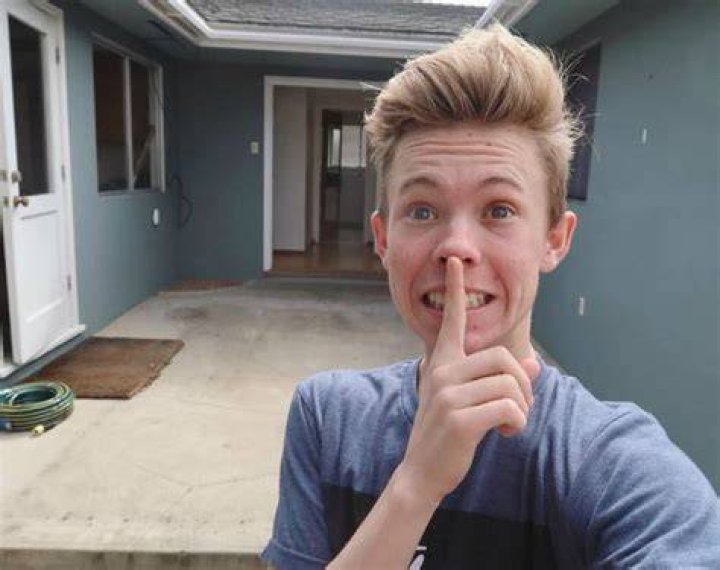 Tanner Fox in a selfie in October 2017