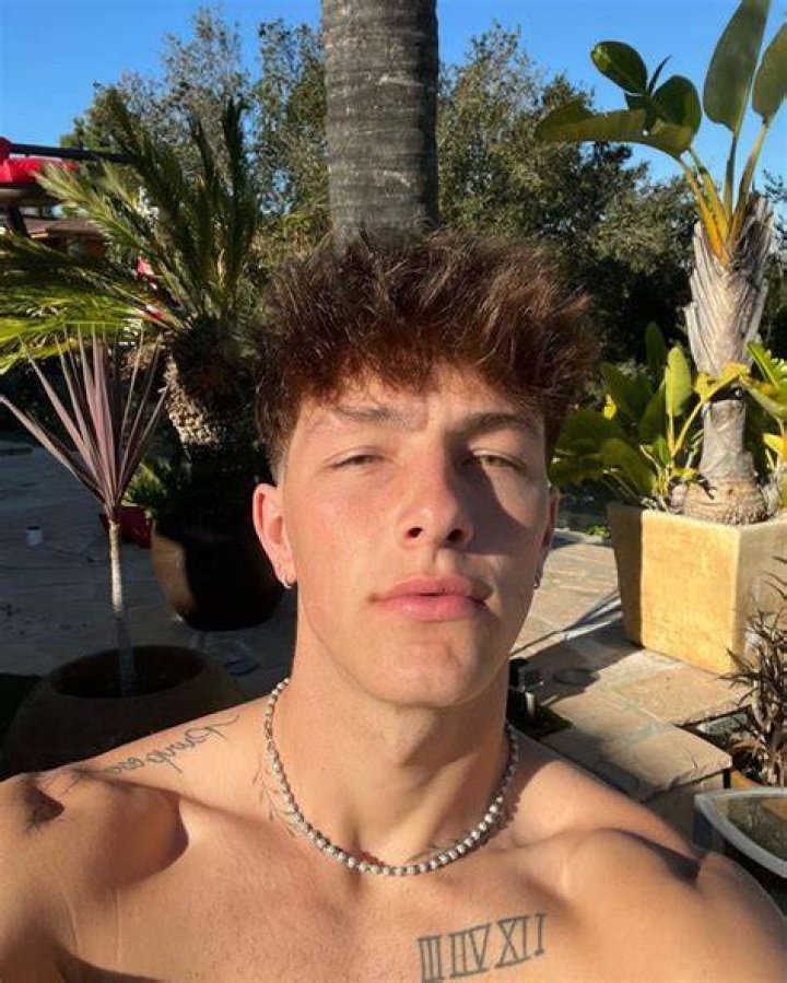 Tayler Holder in a selfie in June 2018