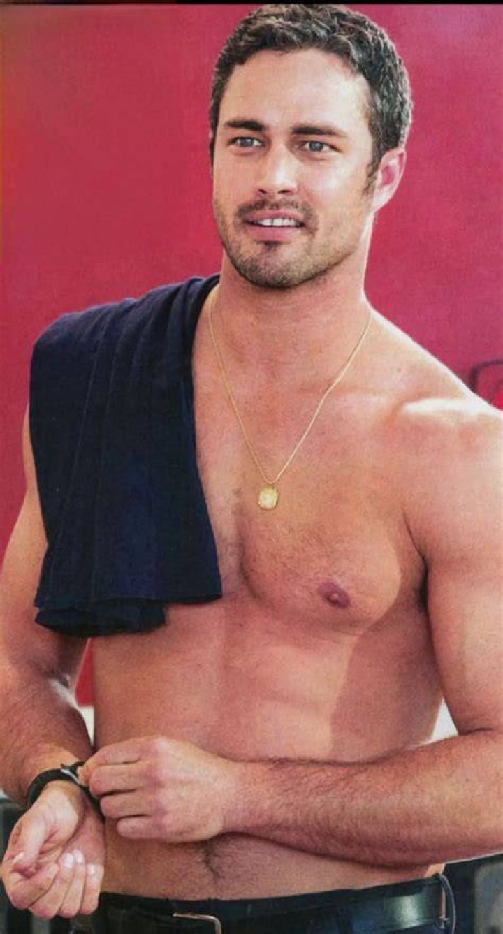 Taylor Kinney shirtless