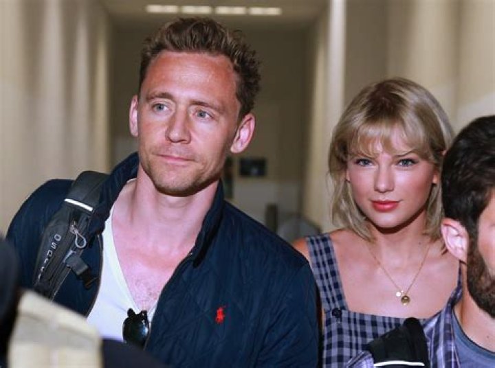 Taylor Swift, Tom Hiddleston, Blake Lively, Ryan Reynolds, and Britany and Ben LaManna at 4th of July party of Taylor Swift
