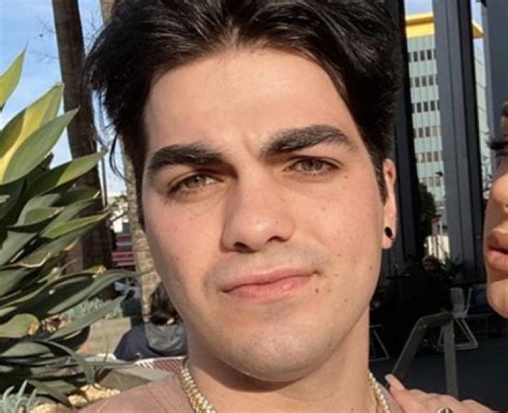 Thomas Petrou in an Instagram selfie from July 2018
