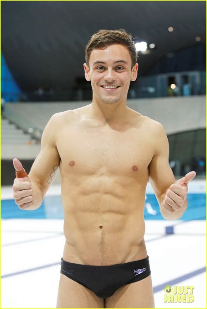 Tom Daley body shirtless