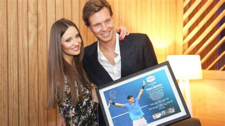 Tomas Berdych with his wife Ester Satorova