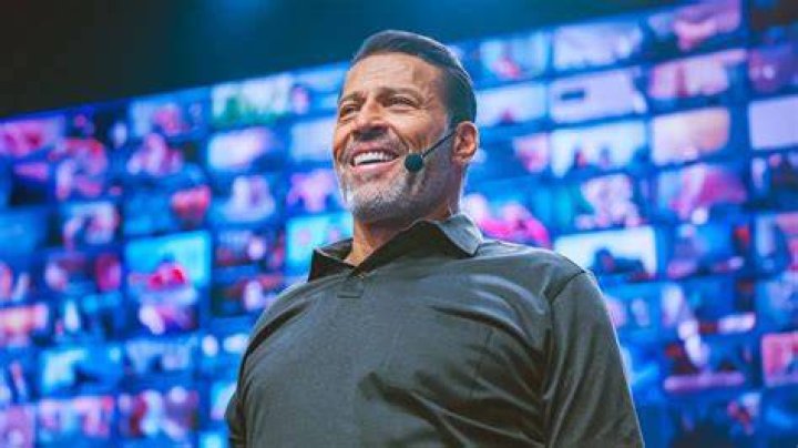Tony Robbins as seen at a Twitter conference in 2009
