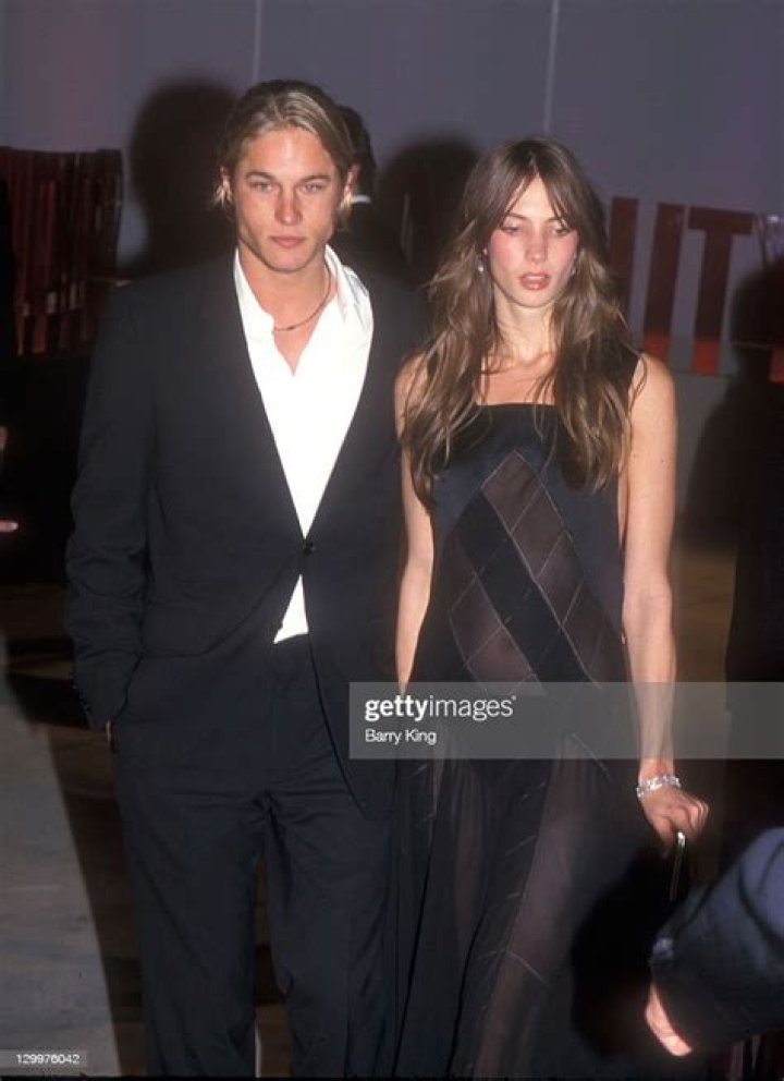 Travis Fimmel and Jessica Miller