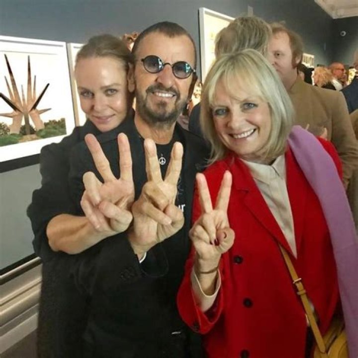 Twiggy seen with musician Ringo Starr and designer Stella McCartney in September 2019