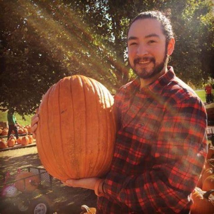 UberHaxorNova having a fun time with lovely pumpkins in October 2016