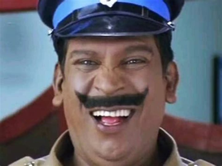 Vadivelu as 'Snake Babu'