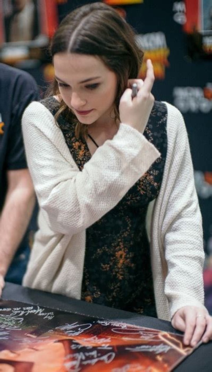 Violett Beane at London Comic-Con in October 2016