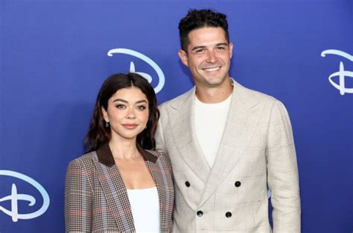 Wells Adams in a car-selfie with Sarah Hyland in October 2018