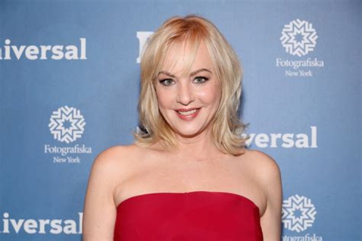 Wendi McLendon-Covey with Sean Giambrone in September 2018