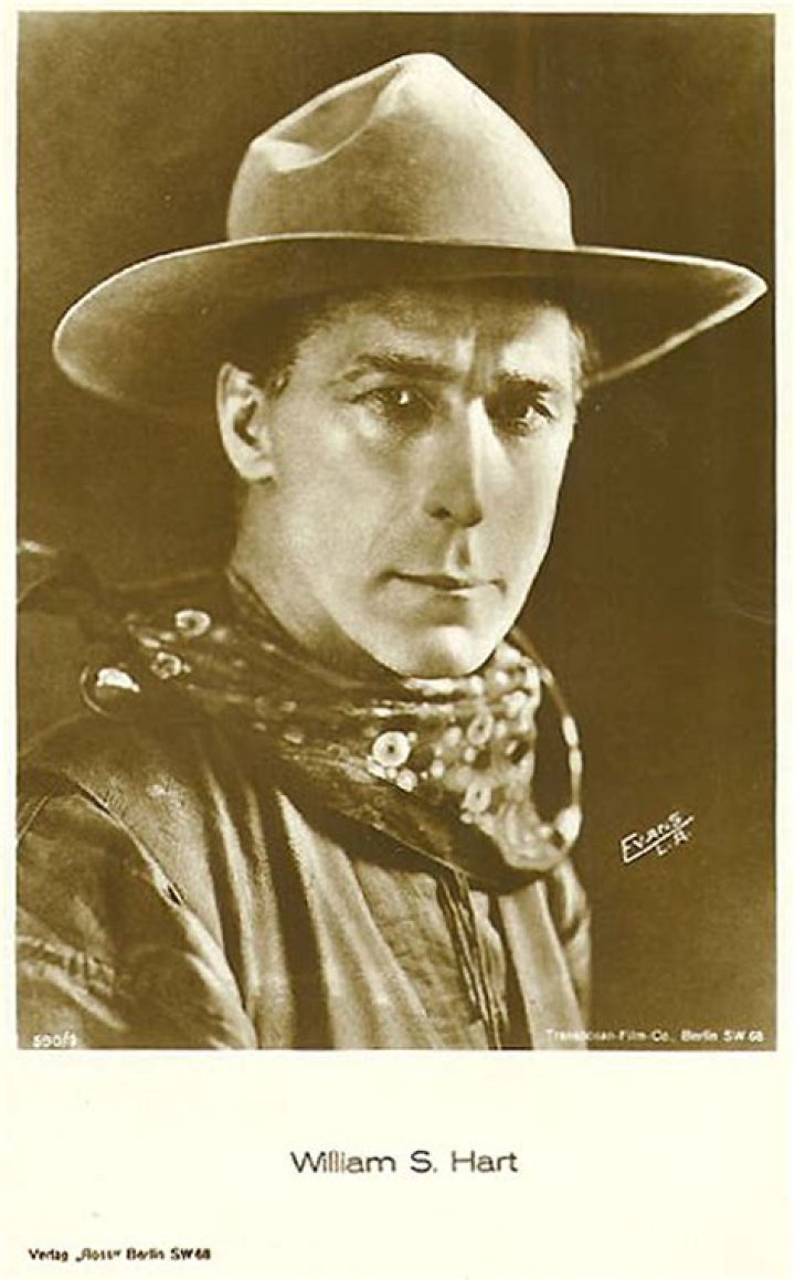 William S. Hart's portrait in the June 1916 issue of The Photo-Play Journal