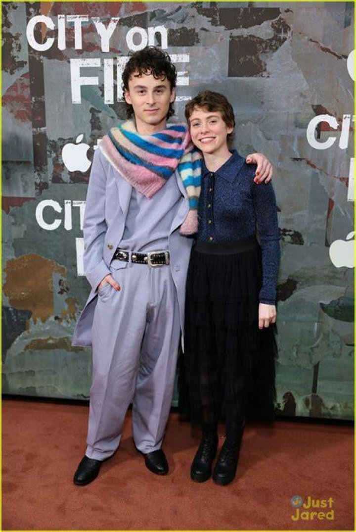Wyatt Oleff with It co-stars in a selfie in July 2016