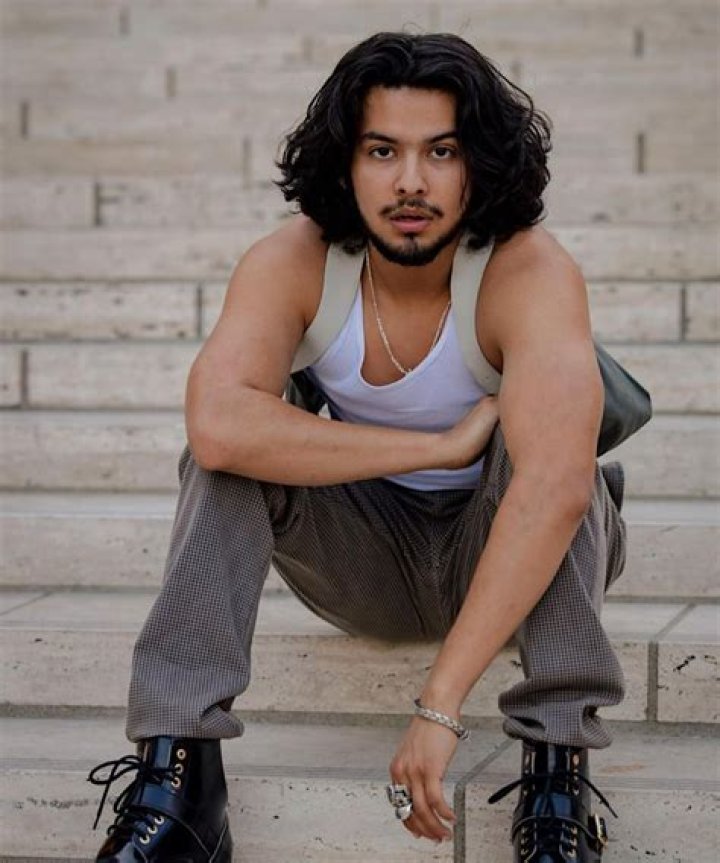 Xolo Maridue&ntilde;a in an Instagram selfie as seen in October 2018