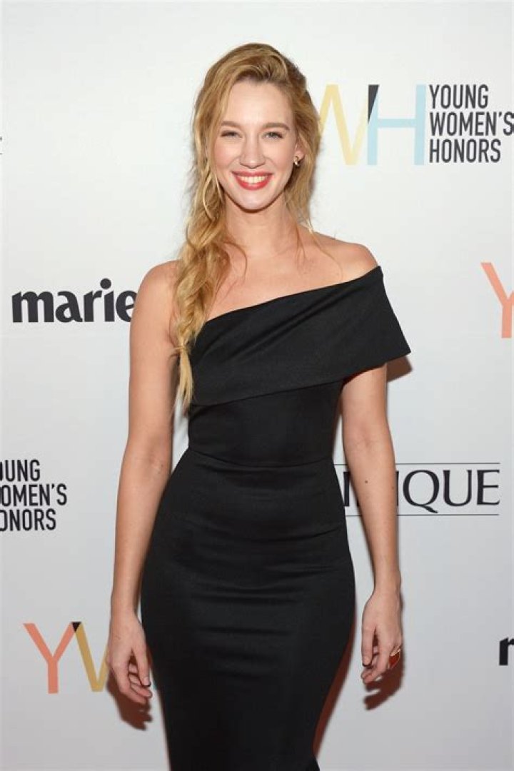 Yael Grobglas at the Golden Globe Awards Post-Party in January 2016