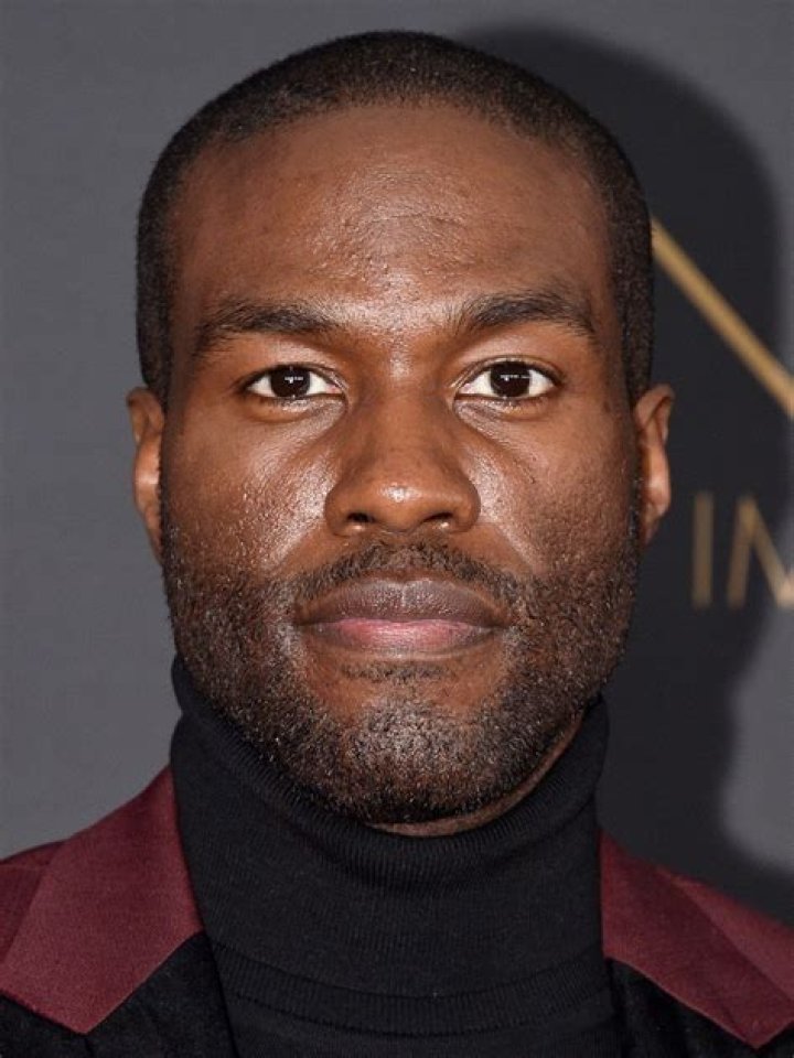 Yahya Abdul-Mateen II speaking at the 2018 San Diego Comic Con International