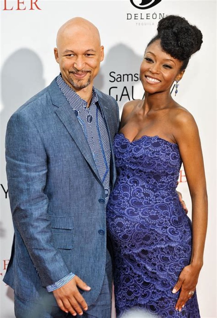 Yaya DaCosta (Second from Left) with friends as seen in April 2018