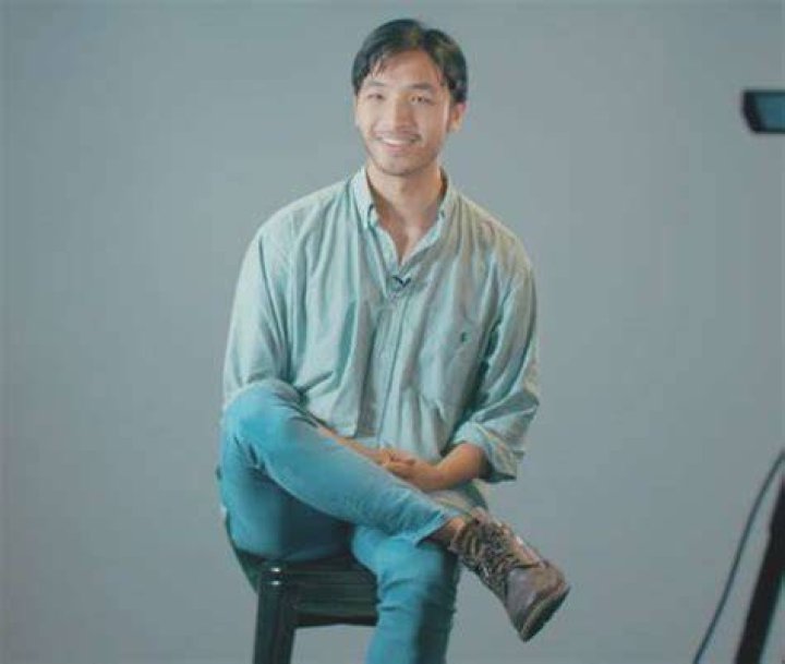 Yoson An Height, Weight, Age, Girlfriend, Family, Biography, Facts