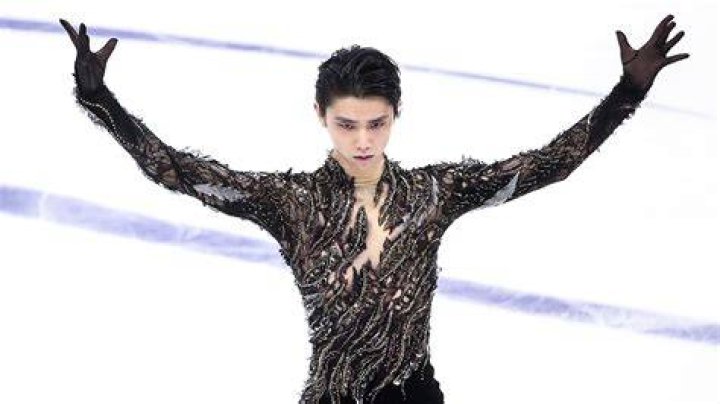 Yuzuru Hanyu at Grand Prix Final of Figure Skating 2015-2016
