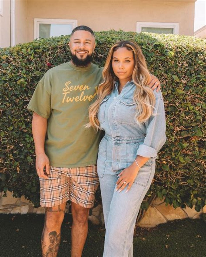 Zach Davis as seen in a picture with his wife Cheyenne in February 2023, in Aspen, Colorado